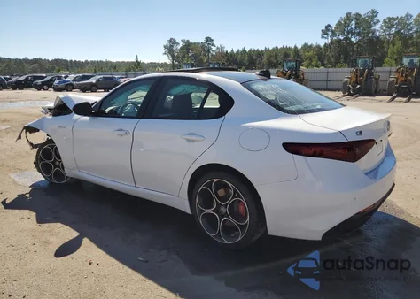 2023 Alfa Romeo Giulia Ti z USA, uszkodzony, nr VIN ZARFANBN5P7671572